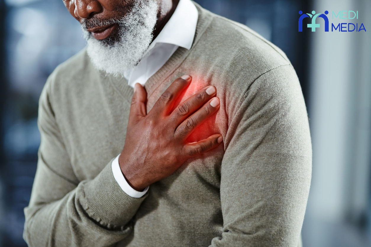 فرد مبتلا به نارسایی قلبی چه علایمی دارد