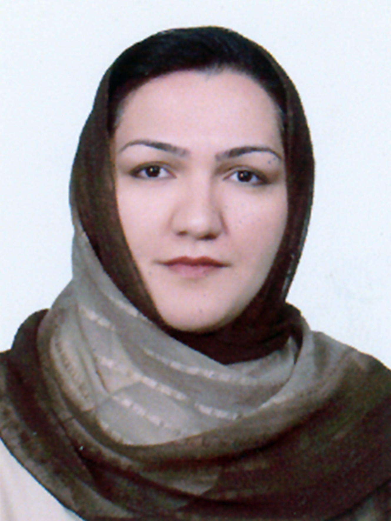 آقای نسرین بیات