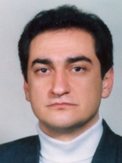 آقای دکتر حسین حقیر