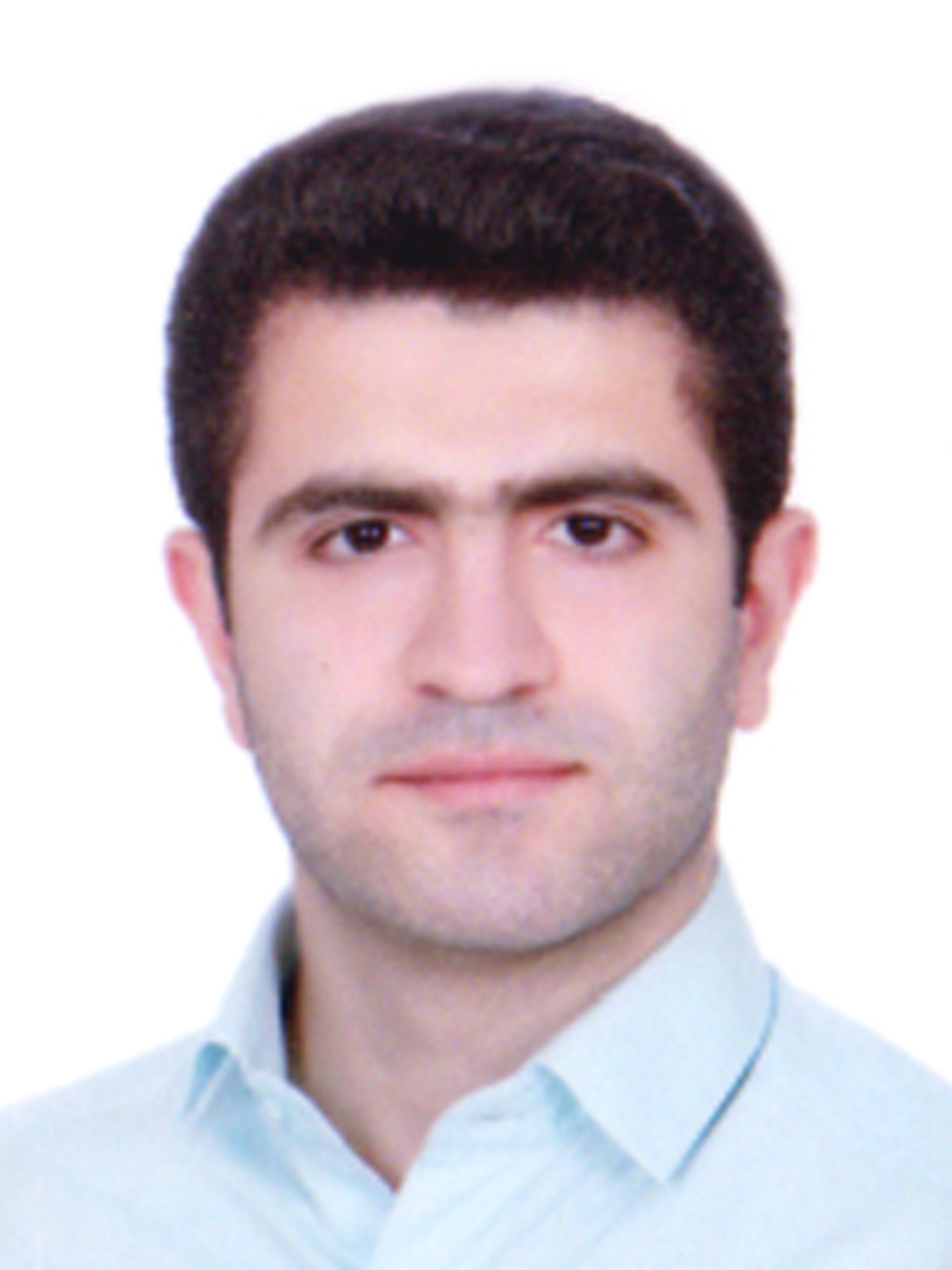 آقای دکتر امیرحسین اکبرزاده پاشا